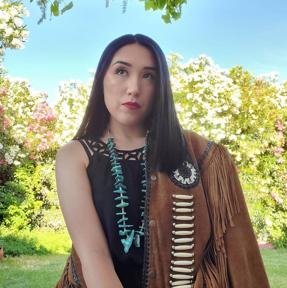 Meet your Posher, Starlyn